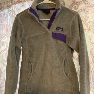 Women’s Patagonia pullover
